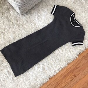Grey knit dress, small
